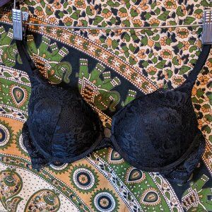 La Senza Hello Sugar, up 2 cups push up bra size 36B